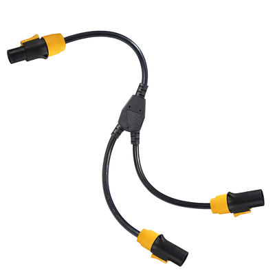 Le câble PowerCON Y-Splitter, mâle à 2 femelles 12AWG 20A 125V