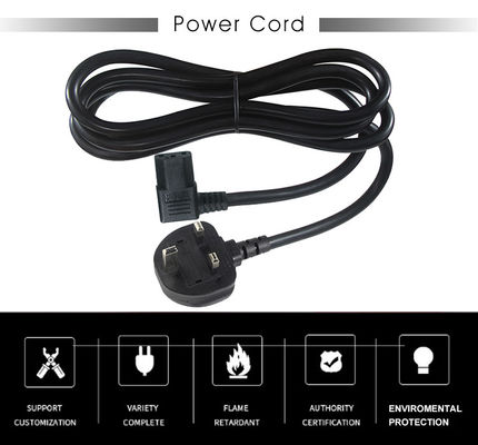 Cordon d'alimentation coudé à angle droit de 1,5 M UK BS1363 vers IEC C13, cuivre pur