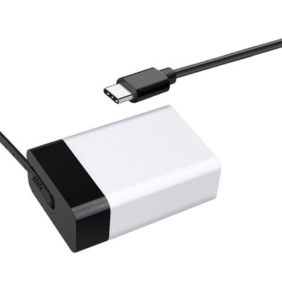 Chargeur d'ordinateur portable universel Iec C6 avec entrée de type C avec sortie de 45W et recharge rapide 3.0