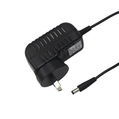 Adaptateur secteur universel 9V 1A avec plusieurs options de prise