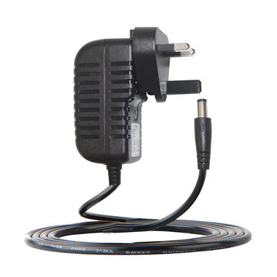 Adaptateur secteur universel 9V 1A avec plusieurs options de prise