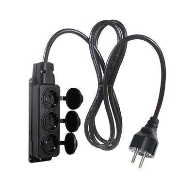 Le câble d'extension EU Schuko de type F à 4 prises 16A 250V