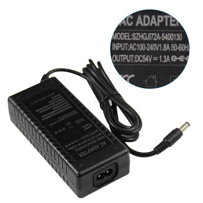 Adaptateur d'alimentation universel de 54V 1.3A 70W avec certification CE FCC RoHS