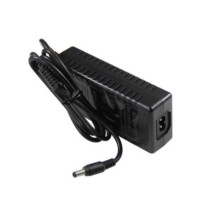 Adaptateur d'alimentation universel de 54V 1.3A 70W avec certification CE FCC RoHS