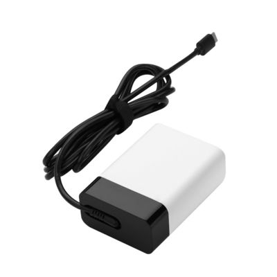 Figure 8 Connecteur Portable 45W PD Chargeur type C Fin avec homologation CE