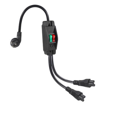NEMA 5-15P à double séparateur de puissance C5 IEC avec commutateur 125V 10A