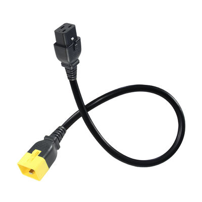 Blocage du câble d'alimentation de prolongation C19-C20 16A 250V pour les racks serveurs/machines extérieures avec fil 16AWG