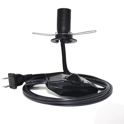 NEMA 1-15P to E14 Socket Adapter Cable with Dimmer, Power Plug Converter for Light Bulb Lamp Holder SPT-2 18AWG Le câble est équipé d'une prise de courant