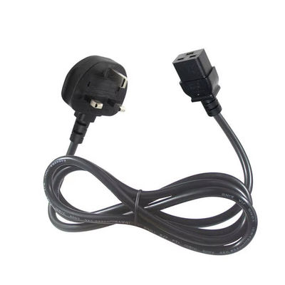 Royaume-Uni à C19 câble de câble électrique pour centres de données 16A 250V 14AWG 1.2M noir BS1363 Sécurité certifiée