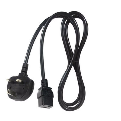 Royaume-Uni à C19 câble de câble électrique pour centres de données 16A 250V 14AWG 1.2M noir BS1363 Sécurité certifiée