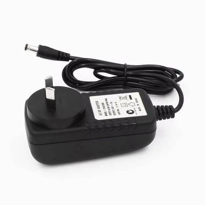 Connecteur au pin DC à connecteur à 2 pins DC en cuivre pur Adaptateur d'alimentation ABS Matériau isolant Entrée 12V 1A/2A