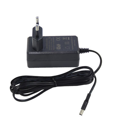 Adaptateur d'alimentation en courant continu EU Plug 12V  European AC to DC Wall Charger pour LED, routeur, appareil photo, électronique