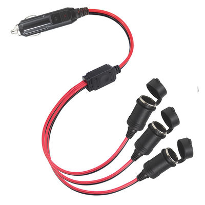 Adaptateur de séparateur de cigarette à trois prises avec commutateur pour l'expansion de la puissance du chargeur de véhicule 12V/24V