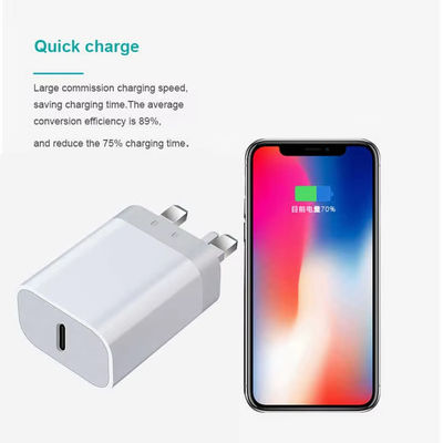 Chargeur rapide 20W Type C PD Adaptateur USB-C sans fil avec charge magnétique rapide pour téléphones Adaptateur secteur GAN 30W prise UK