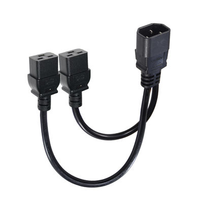 Câble répartiteur d'alimentation IEC 60320 C14 vers double C19 pour baies de serveurs
