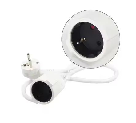 Cordon d'alimentation à trois branches pour ordinateurs et appareils électriques
