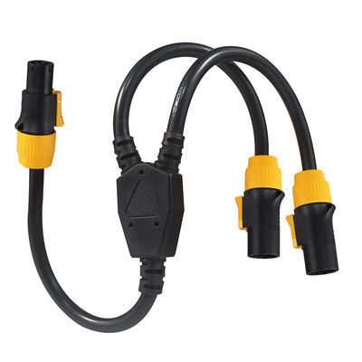 Le câble PowerCON Y-Splitter, mâle à 2 femelles 12AWG 20A 125V