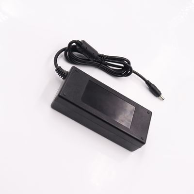 Chargeur d'ordinateur portable de 24V 2,25A 54W avec sortie CC de 2,1 mm