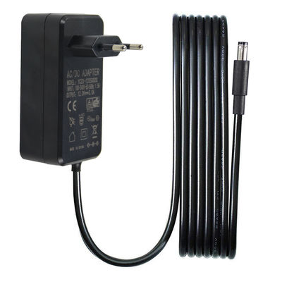 EU Wall Plug 1M 22AWG Adaptateur d'alimentation 12V 5A 5521Mm Pour caméra de vidéosurveillance LED