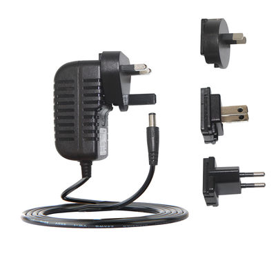 Adaptateur secteur universel 9V 1A avec plusieurs options de prise